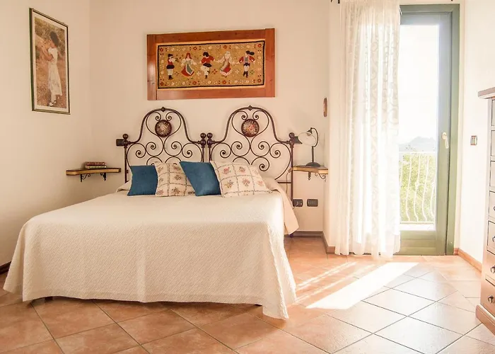 Habitación en casa particular Aurora Olbia